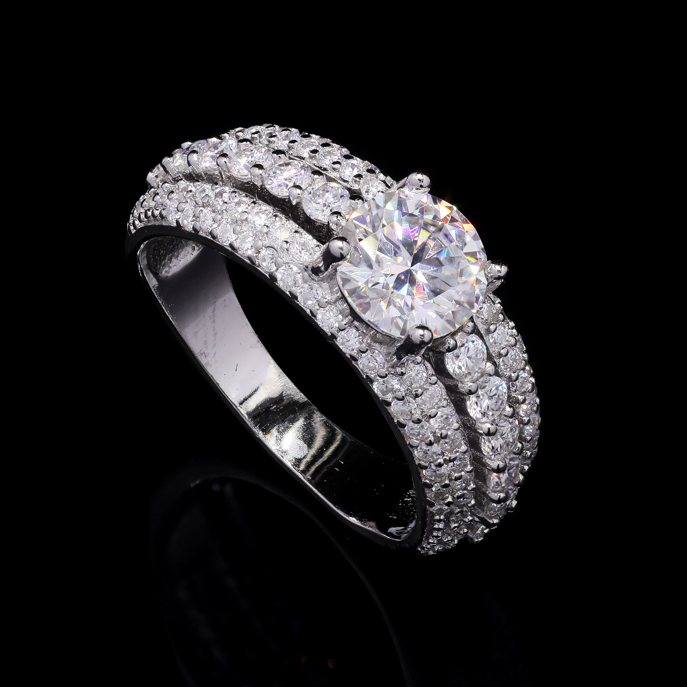 Radiant Elegance 1.82 CT Moissanite Engagement Ring