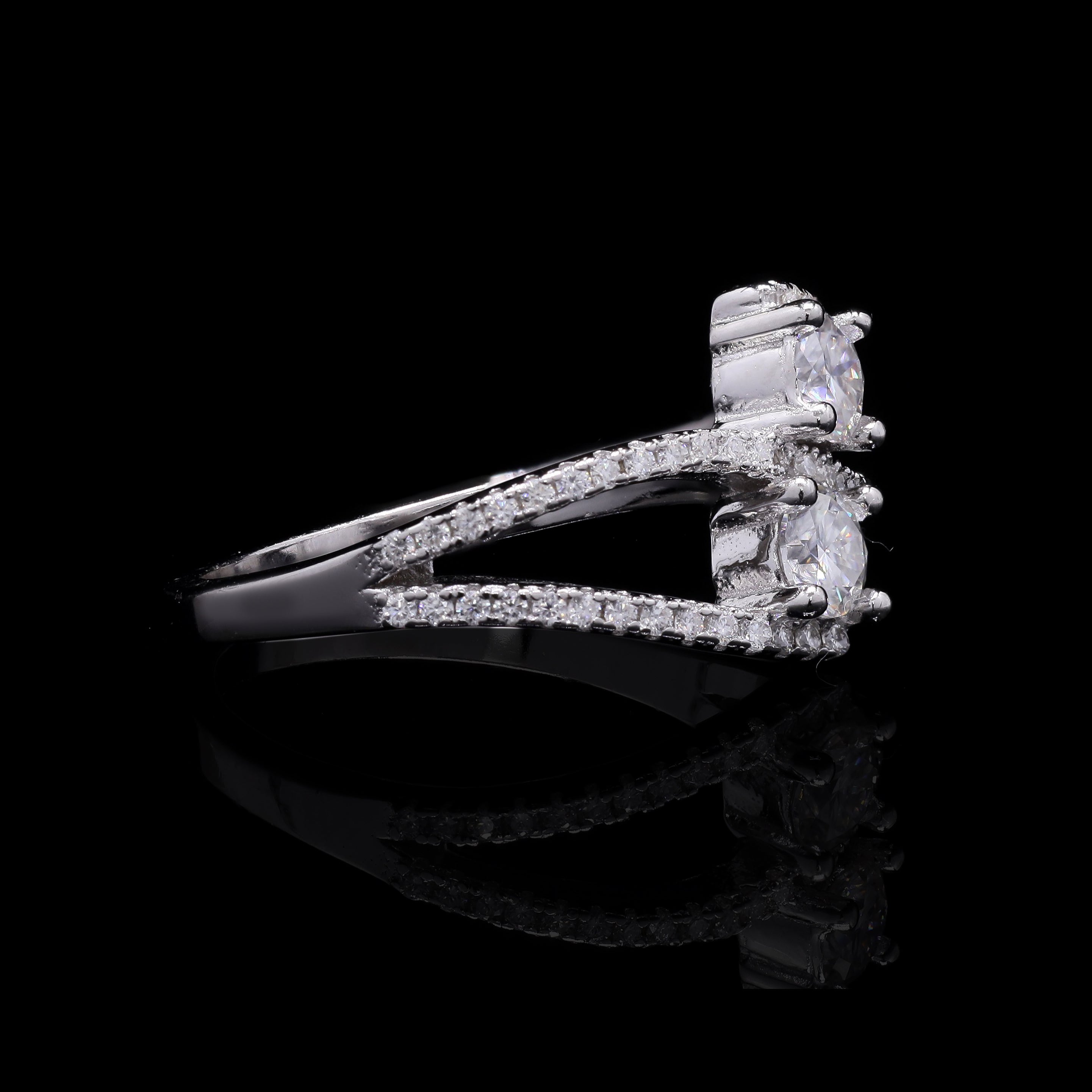 Twin Harmony 1.3ct Moissanite Toi et Moi Ring – Dual Round Cut Design