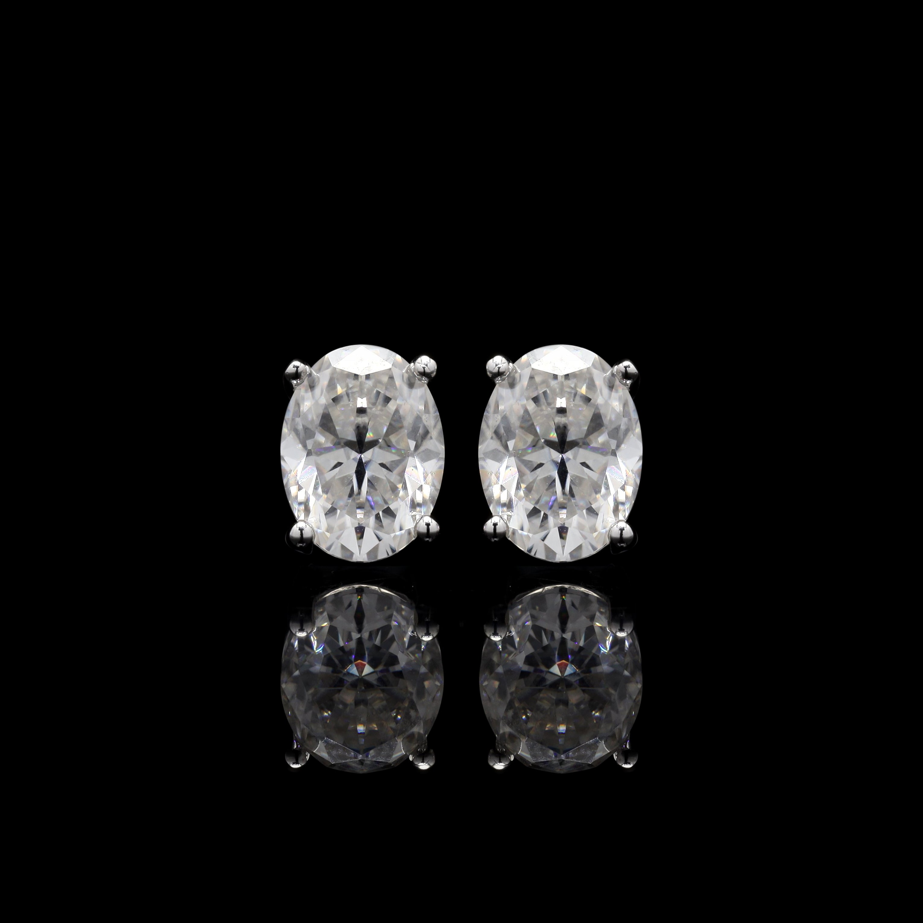 Oval Grace 3ct Moissanite Stud Earrings – Classic Oval Cut Solitaire